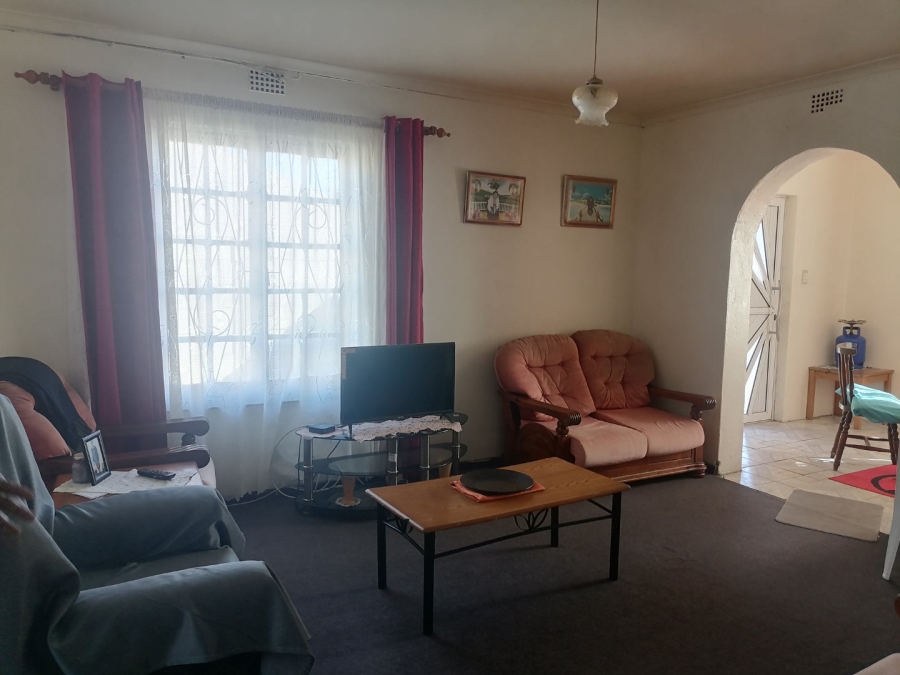 3 Bedroom Property for Sale in Palm Park Western Cape